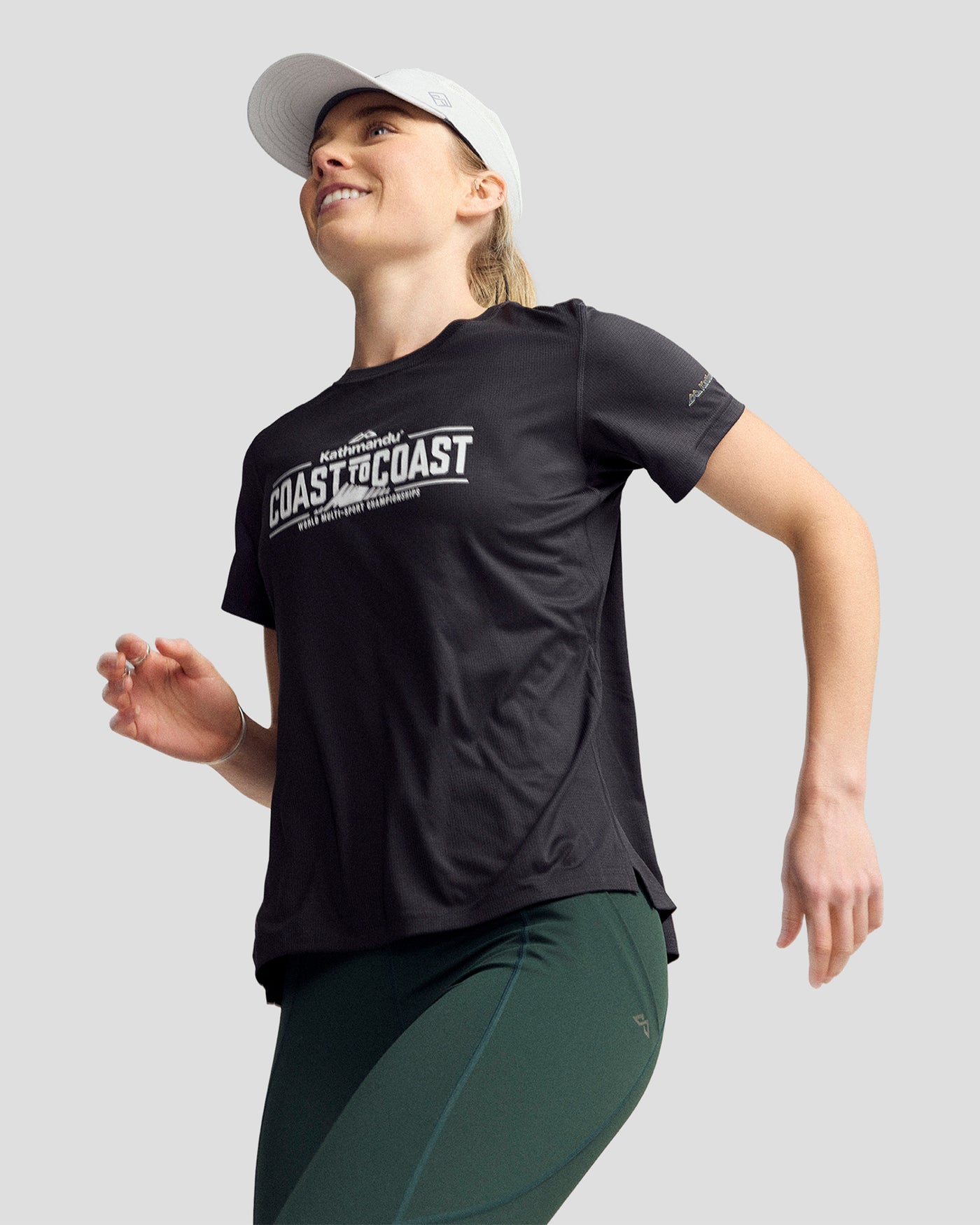 b0732_o4w_coast_to_coast_seeker_tee_womens_i_1600x2000_2a2e340_1762828356000