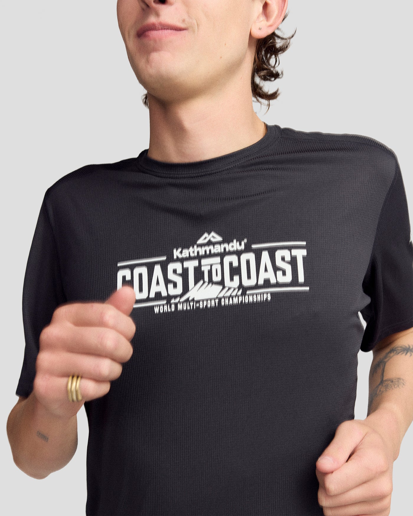 b0733_o4w_coast_to_coast_seeker_tee_mens_d_1600x2000_2a2e340_1762828359000