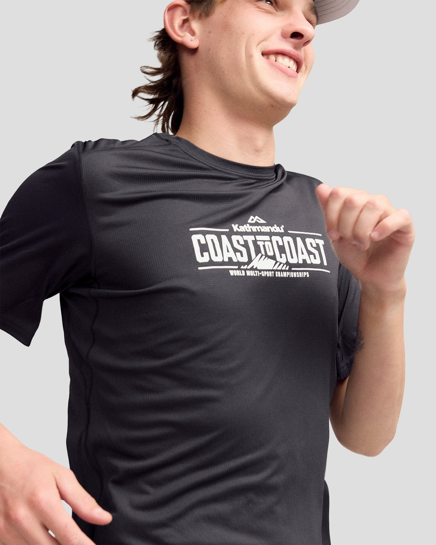 b0733_o4w_coast_to_coast_seeker_tee_mens_i_1600x2000_2a2e340_1762828361000