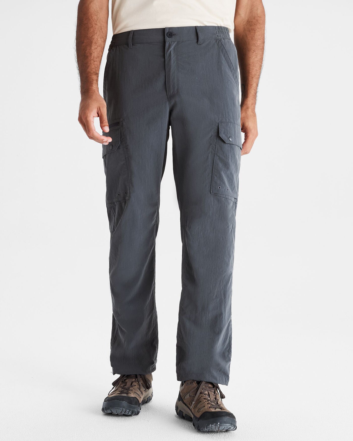 b1018_ojh_evry_day_mens_cargo_pant_a_1743632274000